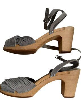 Swedish Hasbeens Grey Suede leather block heel sandals with ankle strap, Size 39